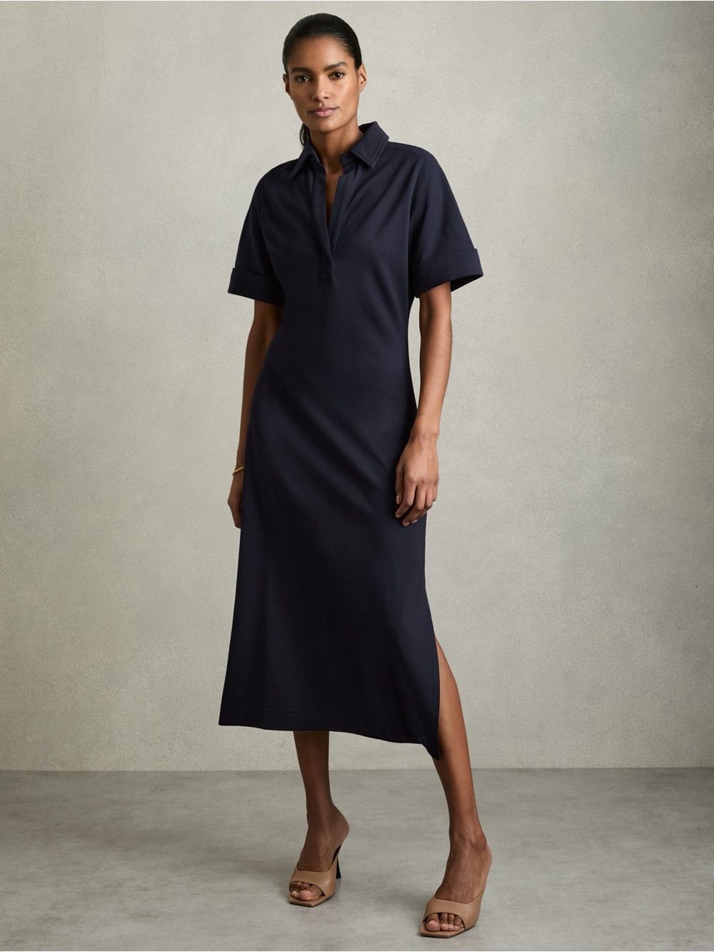 Reiss Astrid Jersey Open-Collar Bodycon Dress in Navy size 8 EUC